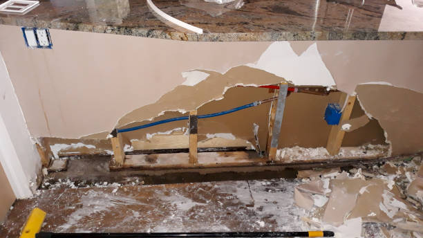 Best 24/7 water damage repair  in Union Gap, WA